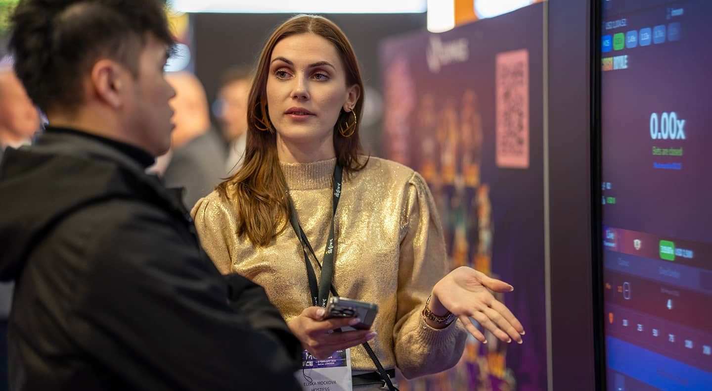 iMoon Elevates Gaming Experience at ICE London 2024 with 'Crash Royale' Showcase - 7